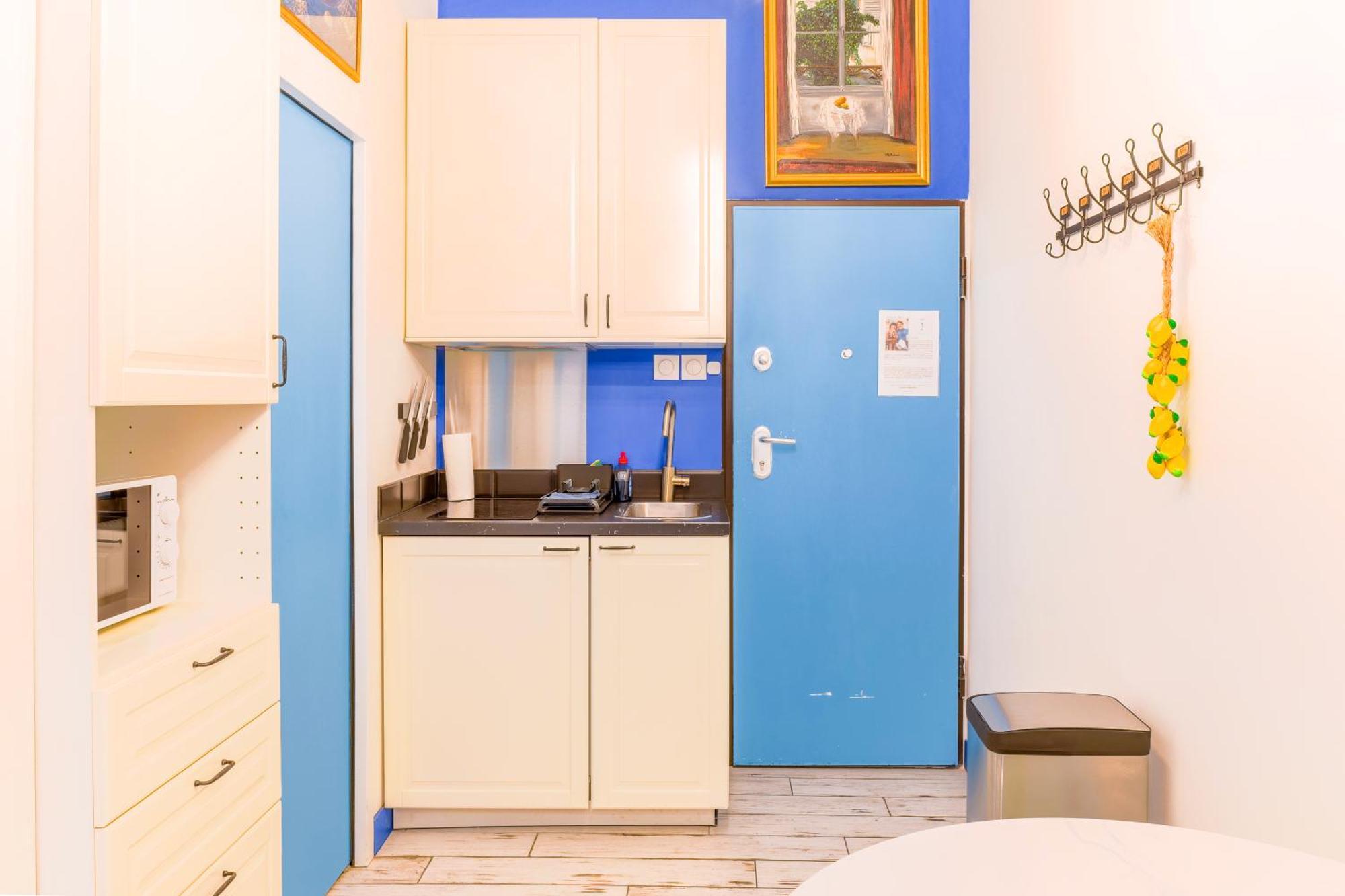 Studio Travel 24M2, 120M Vieux-Port ,Clim , Wifi ,Acces Autonome Avec Code Marseilles Buitenkant foto